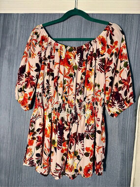 Lane Bryant Floral off the shoulder top in Pink - Size 14/16 Like New